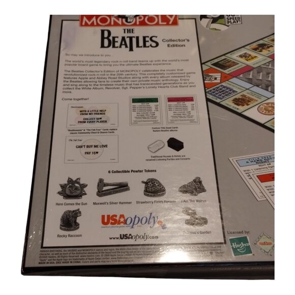 USAopoly The‎ Beatles Collector's Edition Monopoly Board Game 4102880 New in box - Picture 3 of 4
